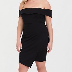 Off the Shoulder Black Bodycon dress